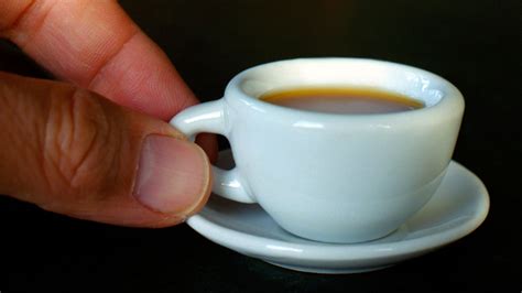 Jul 05, 2021 · the best reusable coffee cups. This Tiny Cup of Coffee Is Made From Just One Bean | Food ...
