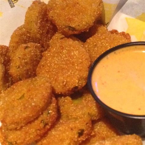 Fried pickles hooter's copycat recipe pickles peanut or vegetable oil, for frying 1/2 cup all purpose flour 1 3/4 teaspoons cajun seasoning 1/2 teaspoon italian seasoning 1/4 teaspoon cayenne pepper kosher salt 2 cups sliced dill pickles, drained sauce 1/4 cup mayonnaise 1 tablespoon drained horseradish 2 teaspoons ketchup 1/4 teaspoon cajun seasoning make the sauce: Fair food recipes, Buffalo wild wings fried pickles recipe ...