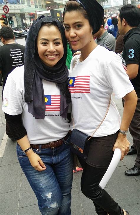 Bojonegoro (karena mencari sebongkah berlian hehe). 6 GAMBAR HOT ANAK PEREMPUAN DS AHMAD ZAHID YANG MENGUTUK ...