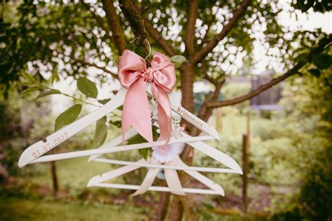 DIY-Kleiderbuegel-Hochzeit-Wedding-Basteln-Hochzeitsideen ...