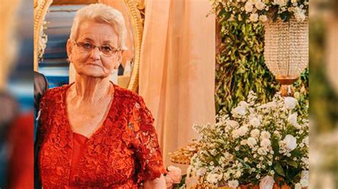 O cantor gospel e vereador de salvador irmão lázaro (pl) faleceu na noite desta sexta (19), em blog » início » blog » morre o vereador e cantor gospel irmão lázaro, vítima da. Morre idosa atropelada por moto na David Passarinho em Assis