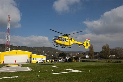 Mb sprinter mentőautó omsz budapest összeállítás/zusammenschnitt. IHO - Repülés - Két új EC135-ös: kiegészült a légimentő flotta