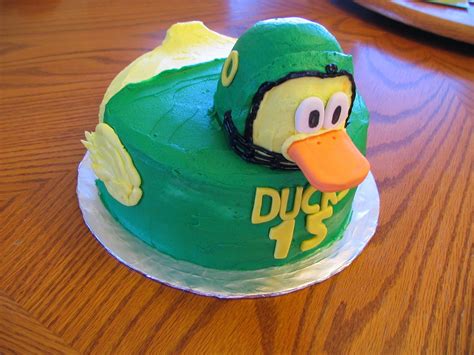 Check spelling or type a new query. Piped Dreams: Oregon Ducks Cake | Duck cake, Cake, Oregon ...