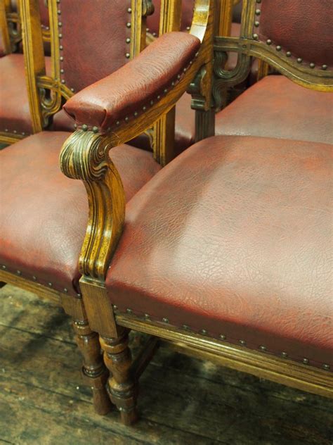 An assortment of victorian oak dining room chairs is available at 1stdibs. Set of 24 Victorian Carved Oak Dining Chairs For Sale at ...