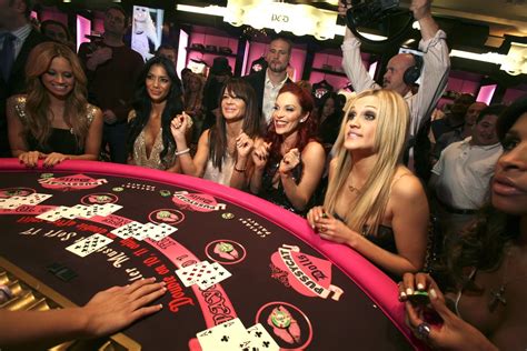 Explore on your feet—and never miss anything. Las Vegas casinos—Where to game and gamble in Sin City ...