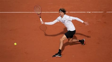 17 (17.05.21, 2500 points) points: Coronavirus: Zverev plays with fever and cough in French ...