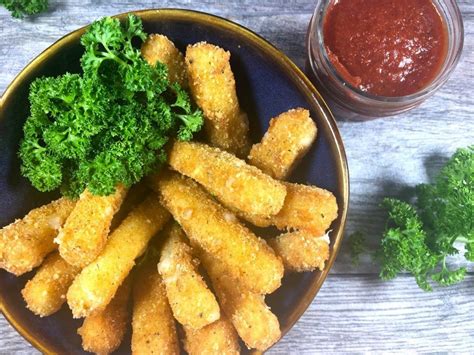 It is also one of the few cheeses that freezes well, so you can store it up for the winter. Gluten-Free Fried Goat Mozzarella Sticks - The Weekly Menu ...