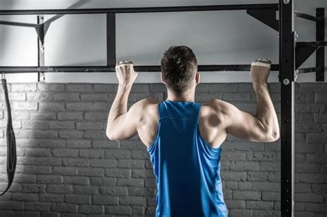 Triangle dianthus 4 legs 2 nesting tables. How to Lift Your Own Body Weight | Livestrong.com