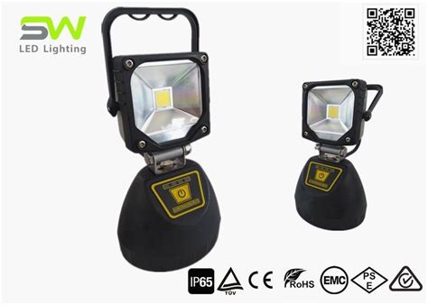 1* pipa pvc 20 mm (diameter) x 27.5 mm (panjang) busa; EMC 10 W 900LM LED Lampu Banjir Portabel Dengan Power Bank