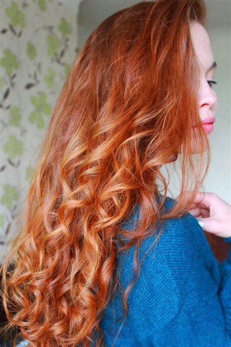 Curly hair always looks adorable, and we collected hairstyles for curly hair to prove you that. 5 Minute Curls - Ginger Fox | Redhead hair care, Natural ...