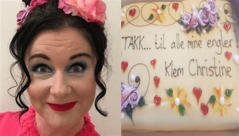 Christine koht (53) hadde håpet å nyte førjulstiden hjemme, men nå er hun innlagt igjen. Christine Koht innlagt igjen - "Jeg har veldig mye smerter"