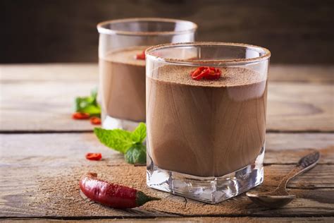 A simple way of making a chocolate mousse in just 15 minutes without egg. Chocolate and Chilli mousse - France - The Chilli Workshop