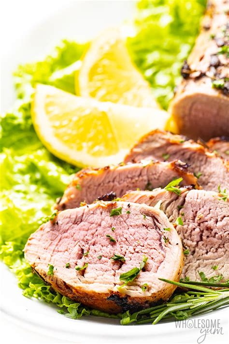 It's such an easy meat to cook as the focal point of any dinner. Leftover Pork Loin Recipes Keto - Rosemary Garlic Keto ...
