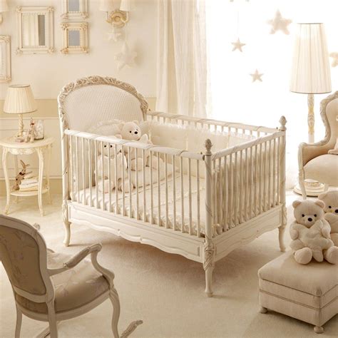 Before we go further, let's answer some of the most commonly asked questions a crib is essentially a bed that is designed specifically for your baby. Round Baby Cribs for Sale | Home Design
