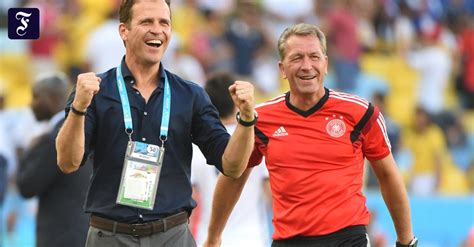 Bundestrainer, literally 'federal coach' or 'association coach') is a position created in 1926 and first held by otto nerz. DFB-Teammanager Oliver Bierhoff im FAZ-Interview