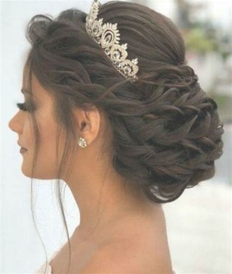 We did not find results for: Sweet Quinceanera hairstyles with crown | hairstyle ...