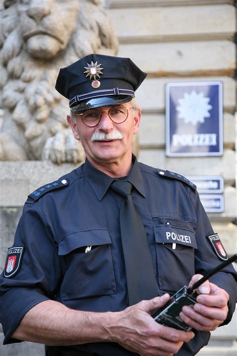 Ts police casey kisses anally stretched with two cocks. policeman - Wiktionary