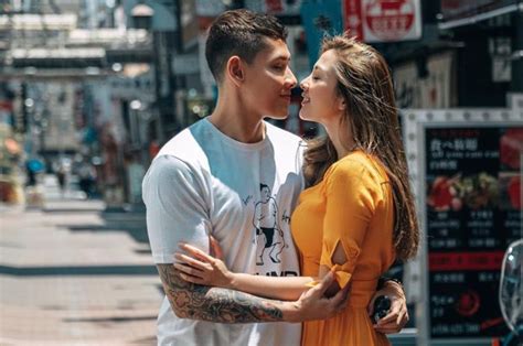 Dijuluki Couple Goals, Ganindra Bimo Justru Ngaku Bagai ...