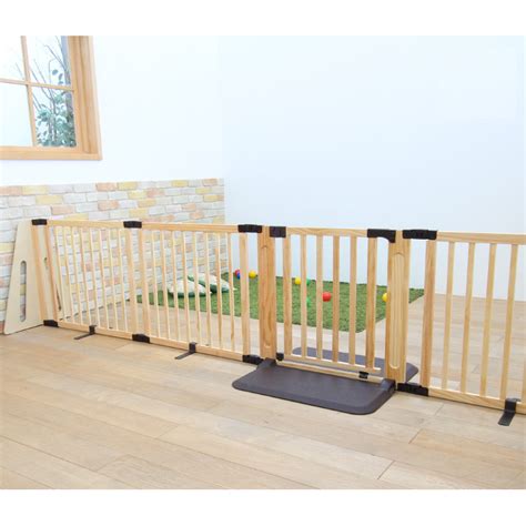 赤ちゃんポスト（あかちゃんポスト, baby hatch, baby box）は、諸事情のために育てることのできない新生児を親が匿名で特別養子縁組をするための施設、およびそのシステムの日本における通称である。 赤ちゃん キッチン ゲート - HTFYL