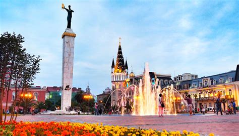 It is situated in a subtropical zone at the foot of the caucasus.much of batumi's economy revolves around tourism and gambling (it is nicknamed the las vegas of the black sea. Gürcistan-Batum Turu - Gürol Turizm - Taşımacılık