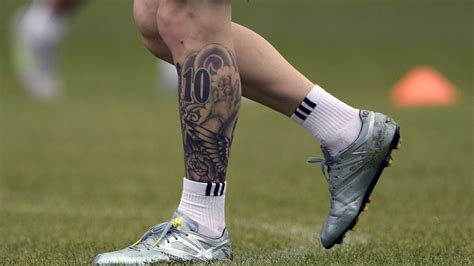 Messi appeared at a unicef event in buenos aries on thursday (21st march). 7 Lionel Messi's Tattoos And Their Complete Meanings ...