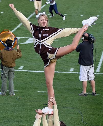 Georgia college and state university was founded in 1889 as a women's education center. 26 best Georgia Bulldogs Cheerleaders images on Pinterest ...