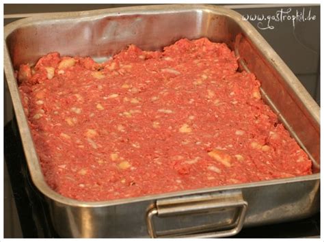 Das einfache rezept für die schnelle mit salami, schinken und peperoni; Hackfleischpizza Griechische Arte : Hackfleischpizza von ...