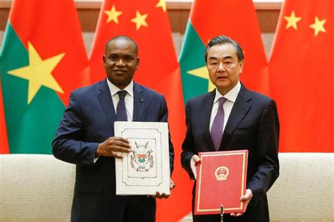 Walaupun etnis china di indonesia menjadi minoritas. Singkirkan Taiwan, Burkina Faso Jalin Hubungan Diplomatik ...