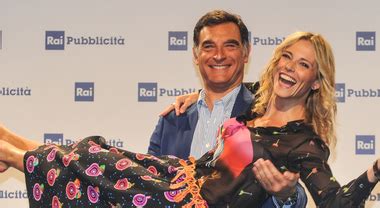 Vestivo come un maschietto e mi. Francesca Fialdini, rivelazione hot dalla Balivo: «Ho ...