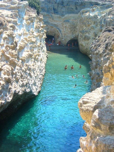 More meanings for κανω πλακα (kano plaka). The cave Papafraga in Milos!!! | Places to travel, Places ...