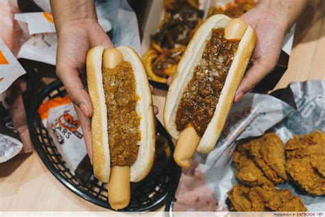 We went to petaling jaya and visited the legendary a&w restaurant. A&W Review: We Ate Everything At A&W So You Know What To ...