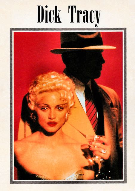 Les deux superstars que vingt ans séparent entretiennent une liaison aux alentours de la sortie du titre like a prayer, en 1989 (voir le clip sur youtube). Madonna and Warren Beatty in Dick Tracy (1990) - a photo ...