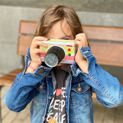 Entonces, regalarle el instrumento (para niños debemos escoger los de gama. Cómo hacer una cámara de fotos de juguete DIY - KREIVA BOX