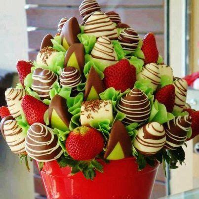 1800 flowers chocolate covered strawberries. Strawberry bouquet | Chocolate strawberries bouquet ...