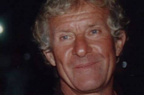 Scopri di più sul teatro. Morto Nicky Pende, ex marito della Sandrelli - IlGiornale.it