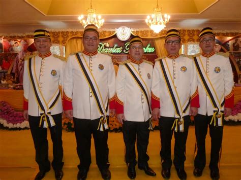 Federal panglima jasa negara (p.j.n.) → datuk panglima the only title i respect is tun. Kee Hua Chee Live!: DATO KEE HUA CHEE BECAME A PAHANG DATO ...