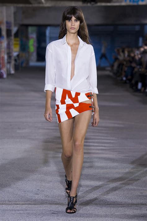 anthony-vaccarello-spring-summer-2015-women-s-collection-the-skinny-beep