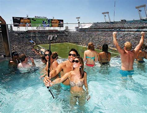 Sunday, 12:00 pm tickets from $6. View topic - Packers @ Jaguars GDT - Sunday, Septemeber 11 ...