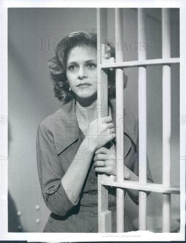 Ethel juanita spinelli was the first of seven women to die by lethal gas, in california on november 21, 1941. I Want to Live 1983 Eng Lindsay Wagner TVRip.XviD CG.avi - Lindsay Wagner - preencesss12345 ...