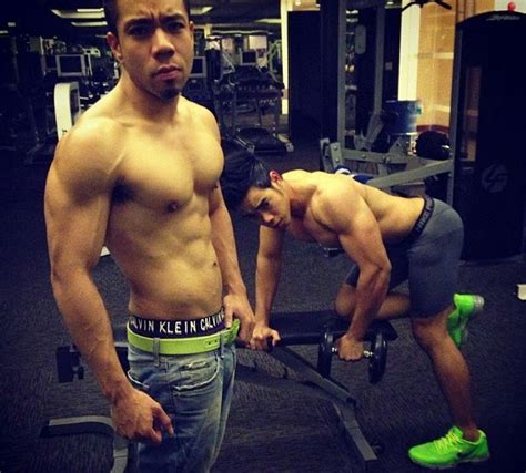 Fitra (fauzan nasrul) si polisi ganteng malah memutuskan merawat seorang bayi. 5 Cara Waspadai Gay Ditempat Gym / Fitness (Part 1 ...