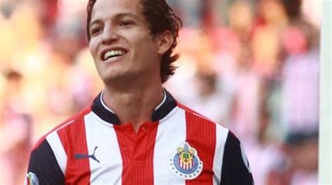 Carlos ovidio lanza martínez (born 15 may 1989) is a honduran professional footballer who plays as a forward for honduran club juticalpa f.c. Chivas: Carlos Fierro lanza guiño al Rebaño ¿vuelve a la ...