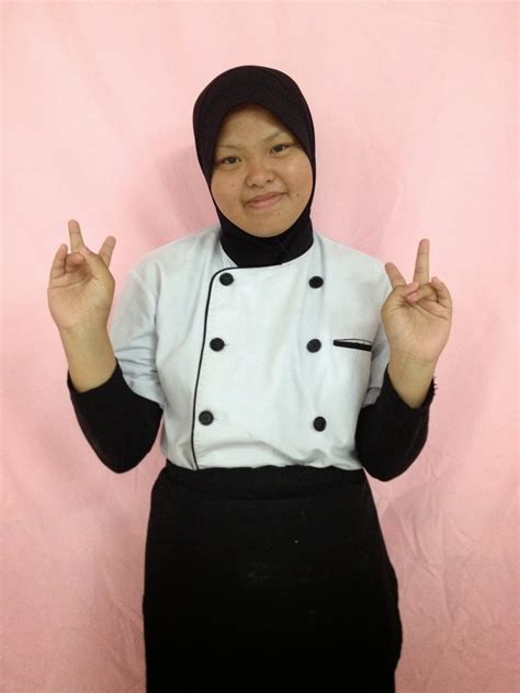 1) seni kulinari (culinary arts). Unit Seni Kulinari: PELAJAR SENI KULINARI