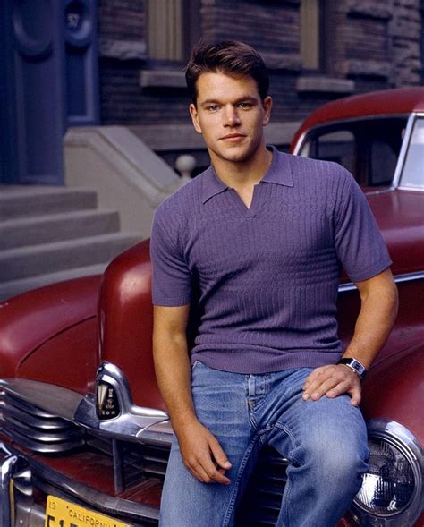 Matt damon has been in the spotlight for more than 28 years now, but we still can't get over how gorgeous he is. Long,long time ago.. | Matt damon jason bourne, Matt damon ...