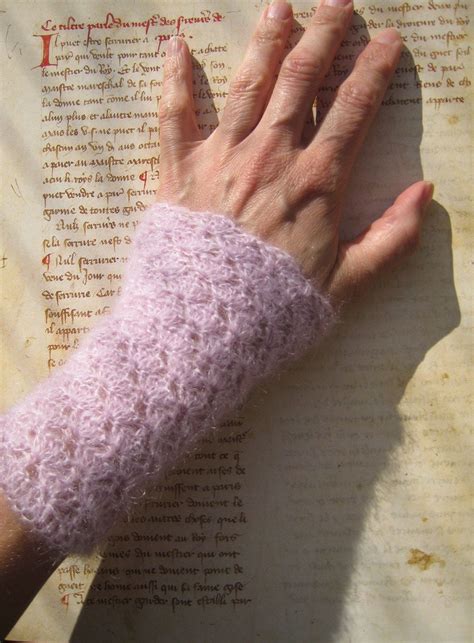 Are there any free crochet fingerless gloves patterns? Crochet fingerless gloves Pink Mohair Silk warmers ...