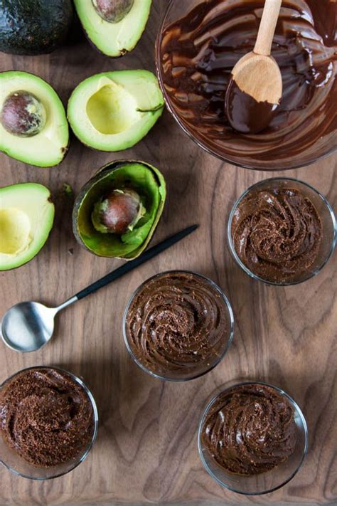 1 oz 100% pure dark chocolate. Five ingredient dark chocolate avocado mousse, vegan with ...