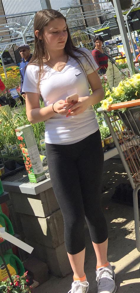 Family creepshot tumblr bobs and vagene / enjoy family creepshots #5 (50 pics) pictures and videos. Family Creepshots : Blonde cheerleader sister's thong! - CreepShots - jacky-paranoid