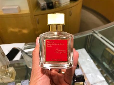 What does baccarat rouge 540 smell like. Maison Francis Kurkdjian Baccarat Rouge 540 Fake - burnsocial