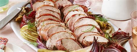 Trim the pork of any sinew, rub it all over with a pinch of black pepper, lay it across one end of the prosciutto and use the paper to help you roll it up, wrapping the pork in the prosciutto. Prosciutto Wrapped Pork Tenderloin Recipe For Candida