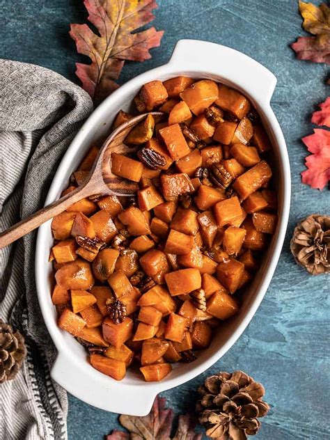 There's a whole lot to love about sweet potatoes, but best of all is the sheer versatility that comes with these humble spuds. Maple Roasted Sweet Potatoes with Pecans - Budget Bytes ...