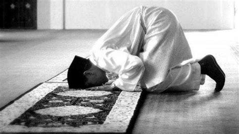 Ada kisah unik mengenai doa bahasa jawa ini. Cara Sholat Taubat Dan Doa Sholat Taubat Yang Benar | Kang ...